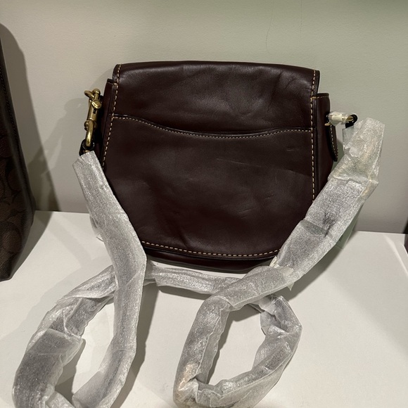 Authentic Coach purse - Picture 2 of 4